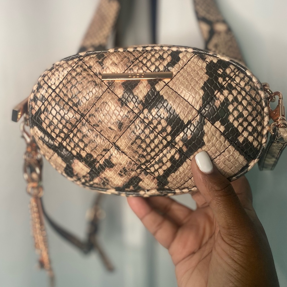 Aldo crossbody/ belt convertible bag New without tags